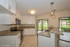 453 NW 36th Ave, Deerfield Beach, FL 33442, Sold 08/12/21