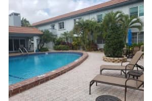 659 W Oakland Park Blvd, Wilton Manors, FL 33311, Sold 08/03/21