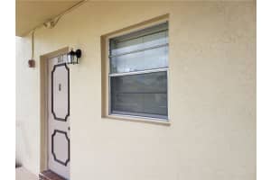 301 Cambridge Rd, Hollywood, FL 33024, Sold 12/15/21