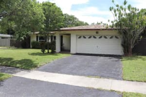 8009 NW 75th Ave, Tamarac, FL 33321, Sold 07/30/21