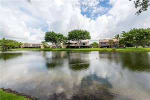 5188 S University Dr, Davie, FL 33328, Sold 08/10/21