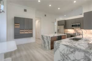 317 Windmill Palm Ave, Plantation, FL 33324, Sold 10/28/21