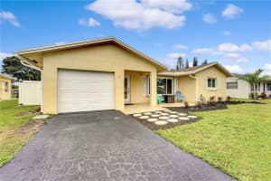 9512 NW 80th Pl, Tamarac, FL 33321, Sold 08/04/21