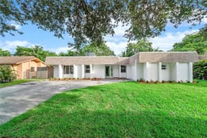 10456 SW 52nd St, Cooper City, FL 33328, Sold 07/16/21