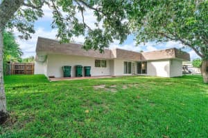 10456 SW 52nd St, Cooper City, FL 33328, Sold 07/16/21