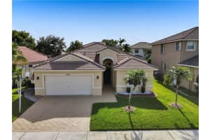 1566 SW 186th Ln, Pembroke Pines, FL 33029, Sold 08/13/21