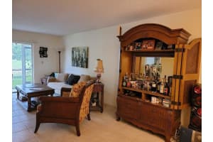 8260 SW 24th St, North Lauderdale, FL 33068, Sold 08/05/21