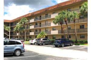 4975 E Sabal Palm Blvd, Tamarac, FL 33319, Sold 02/07/22