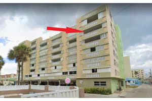 320 S Surf Rd, Hollywood, FL 33019, Sold 10/18/21