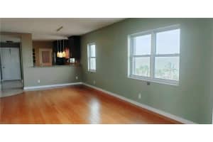 320 S Surf Rd, Hollywood, FL 33019, Sold 10/18/21