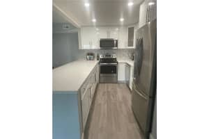 393 N Laurel Dr, Margate, FL 33063, Sold 08/13/21