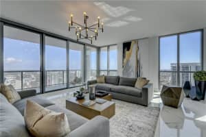 100 E Las Olas Blvd #1701, Fort Lauderdale, FL 33301, Sold 08/10/21