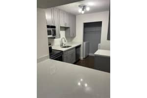 915 NE 199th St, Miami, FL 33179, Sold 10/26/21