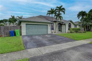 934 SW 149th Way, Sunrise, FL 33326, Sold 11/24/21