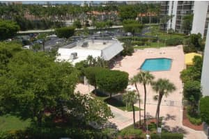 20500 W Country Club Dr, Aventura, FL 33180, Sold 09/02/21