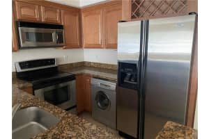 150 NE 15th Ave, Fort Lauderdale, FL 33301, Sold 12/03/21