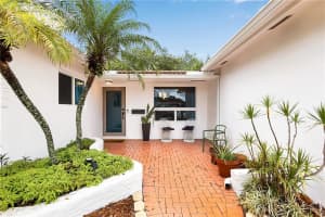 2106 N 34th Ave, Hollywood, FL 33021, Sold 08/30/21