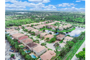 4594 San Mellina Dr, Coconut Creek, FL 33073, Sold 08/11/21