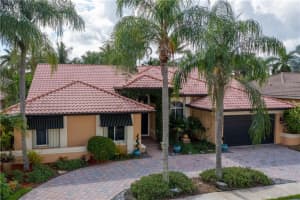 28 NW 108th Way, Plantation, FL 33324, Sold 11/01/21