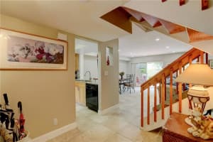7925 NW 7th Ct, Plantation, FL 33324, Sold 08/31/21