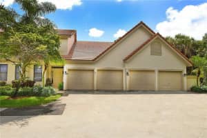 5760 Coach House Cir, Boca Raton, FL 33486, Sold 08/10/21