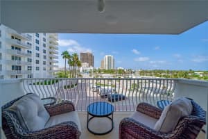 1 Las Olas Cir, Fort Lauderdale, FL 33316, Sold 12/10/21