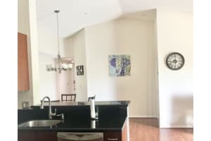 6952 SW 39th St, Davie, FL 33314, Sold 08/18/21