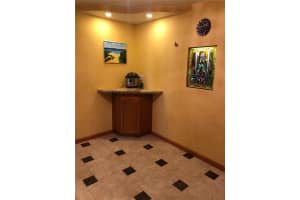 3161 S Ocean Dr, Hallandale Beach, FL 33009, Sold 11/01/21