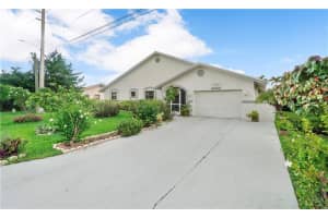 10206 NW 71st Pl, Tamarac, FL 33321, Sold 12/10/21