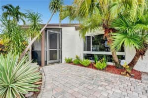 10548 SW 53rd St, Cooper City, FL 33328, Sold 08/24/21