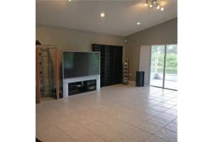16391 NW 24th St, Pembroke Pines, FL 33028, Sold 10/04/21