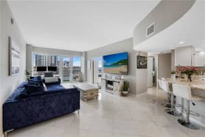 4020 Galt Ocean Dr, Fort Lauderdale, FL 33308, Sold 09/27/21
