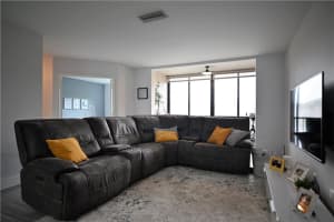 4111 Coral Tree Cir, Coconut Creek, FL 33073, Sold 08/13/21