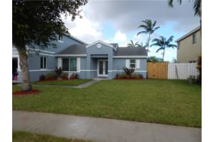 4040 SW 70th Terrace, Davie, FL 33314, Sold 08/02/21
