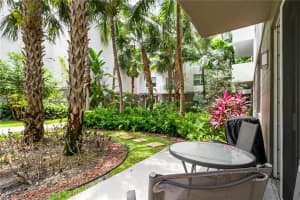 2421 NE 65th St, Fort Lauderdale, FL 33308, Sold 11/17/21