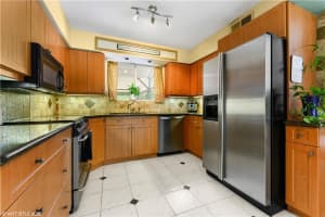 4841 NW 76th Pl, Pompano Beach, FL 33073, Sold 08/18/21
