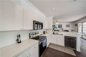 682 Fox Creek Ct, Weston, FL 33327, Sold 08/20/21