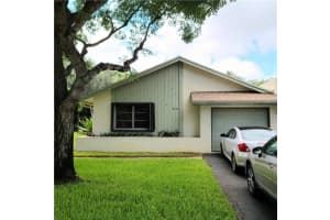 3847 Arelia Dr, Delray Beach, FL 33445, Sold 09/03/21