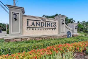 1384 SW 105th Ave, Pembroke Pines, FL 33025, Sold 08/10/21