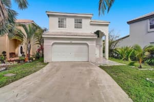 1384 SW 105th Ave, Pembroke Pines, FL 33025, Sold 08/10/21