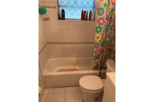 7004 NW 63rd St, Tamarac, FL 33321, Sold 09/27/21