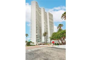 16425 Collins Ave, Sunny Isles Beach, FL 33160, Sold 03/15/22