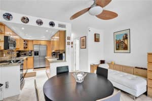 2805 NE 60th St, Fort Lauderdale, FL 33308, Sold 11/24/21