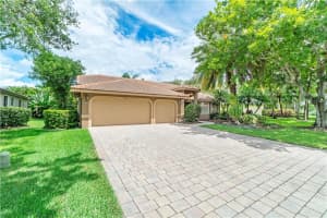 6569 NW 99th Ave, Parkland, FL 33076, Sold 10/22/21
