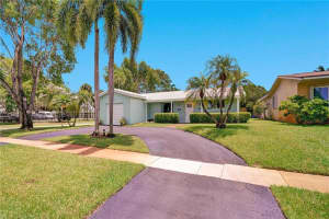 2231 N 54th Ave, Hollywood, FL 33021, Sold 08/30/21