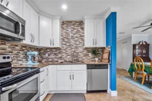 828 NW 47th St, Pompano Beach, FL 33064, Sold 08/31/21