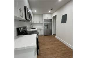 10716 NW 10th St, Pembroke Pines, FL 33026, Sold 08/11/21