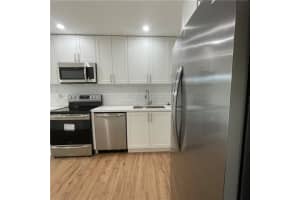 10716 NW 10th St, Pembroke Pines, FL 33026, Sold 08/11/21