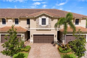 8441 Lakeview Trail, Parkland, FL 33076, Sold 08/16/21