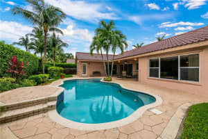 632 NW 110th Ave, Plantation, FL 33324, Sold 07/26/21